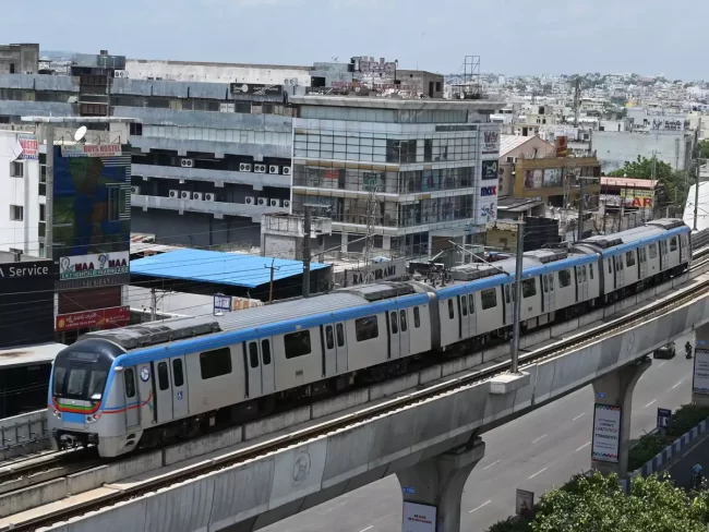 Hyderabad Metro Train Bonus